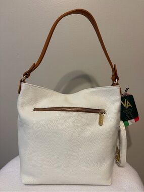 Valentina White Leather Crossbody!!